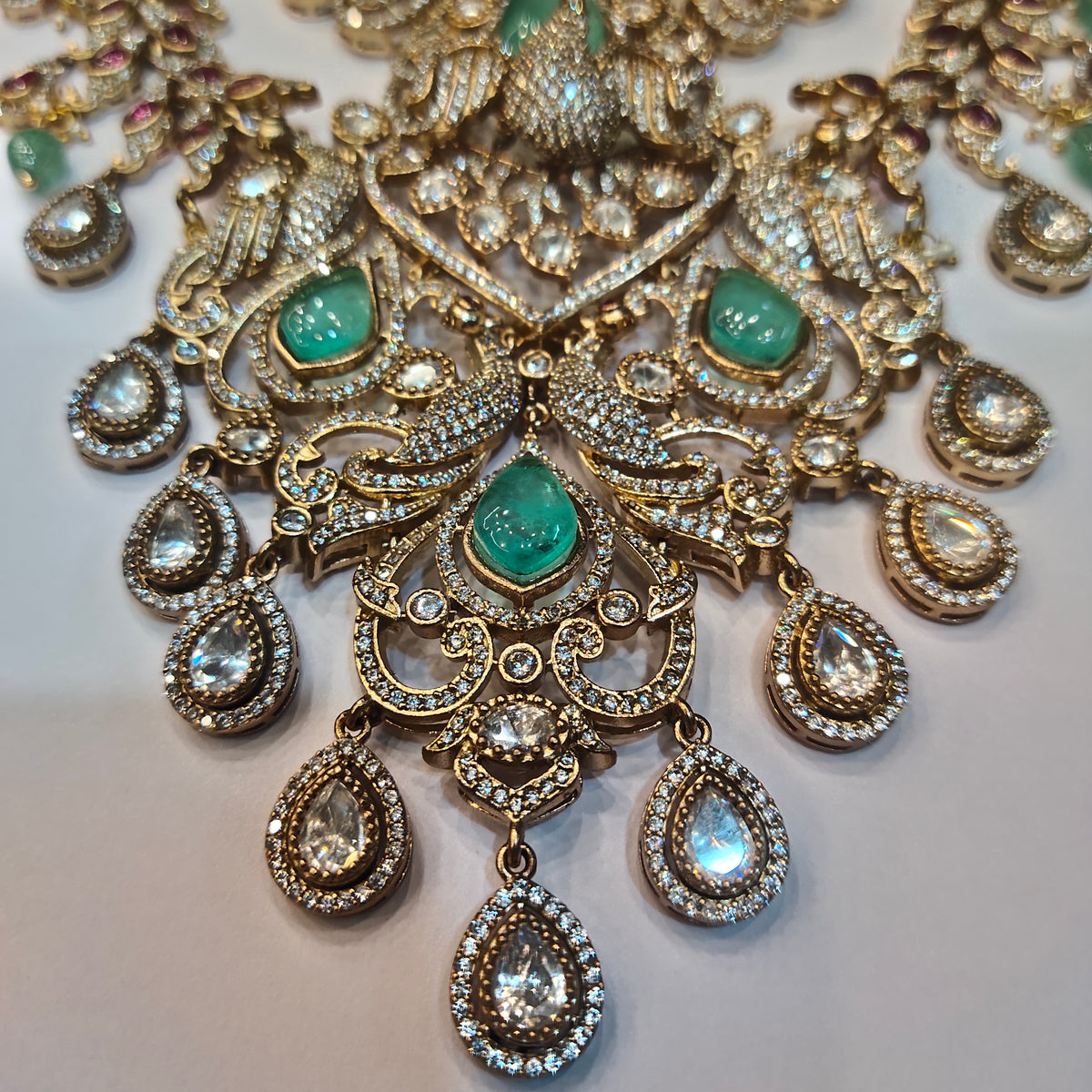 Asp Victorian Green Kundan Double-Layered Necklace