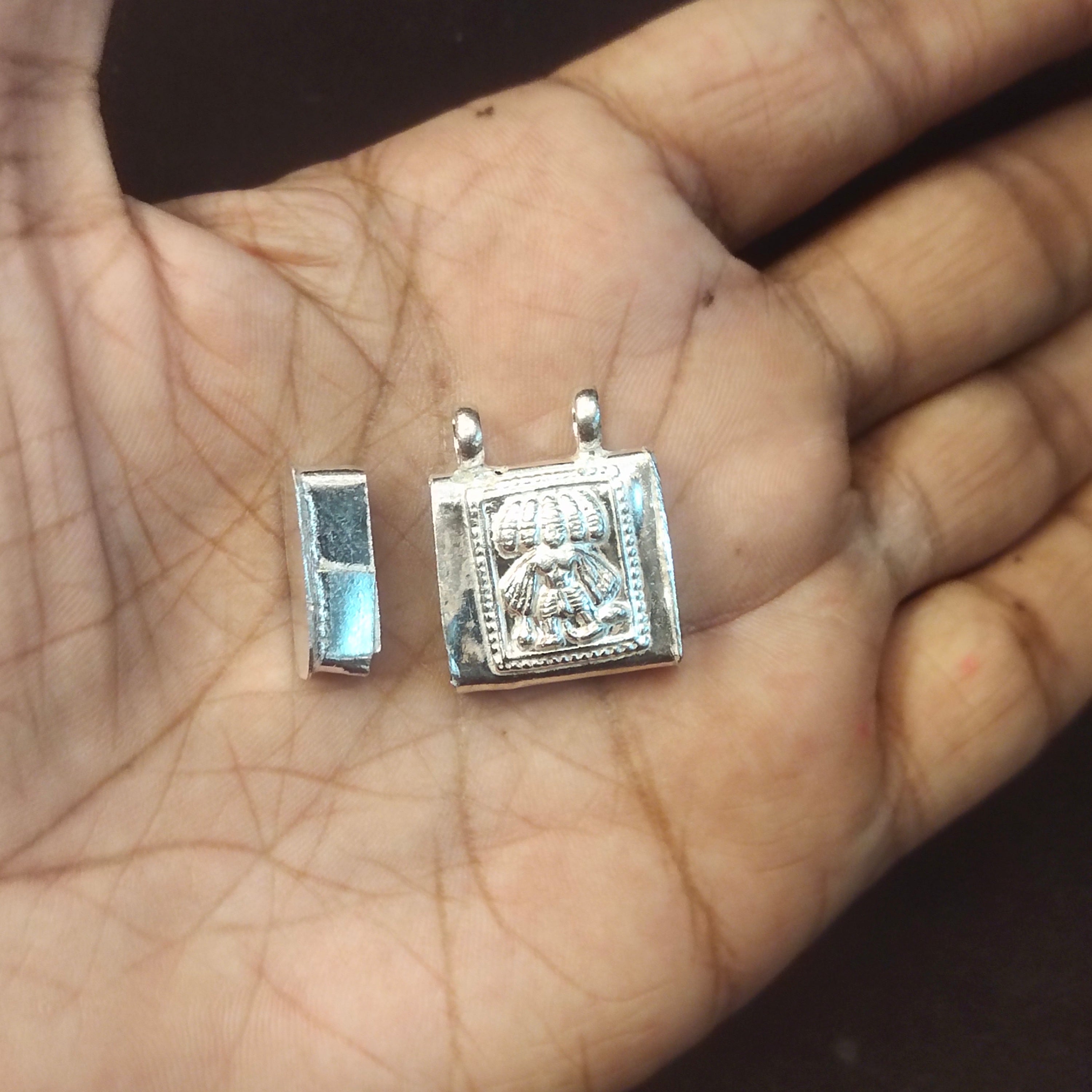 Pure Silver Panchmukhi Hanuman Amulet – Sacred Temple Deity Pendant