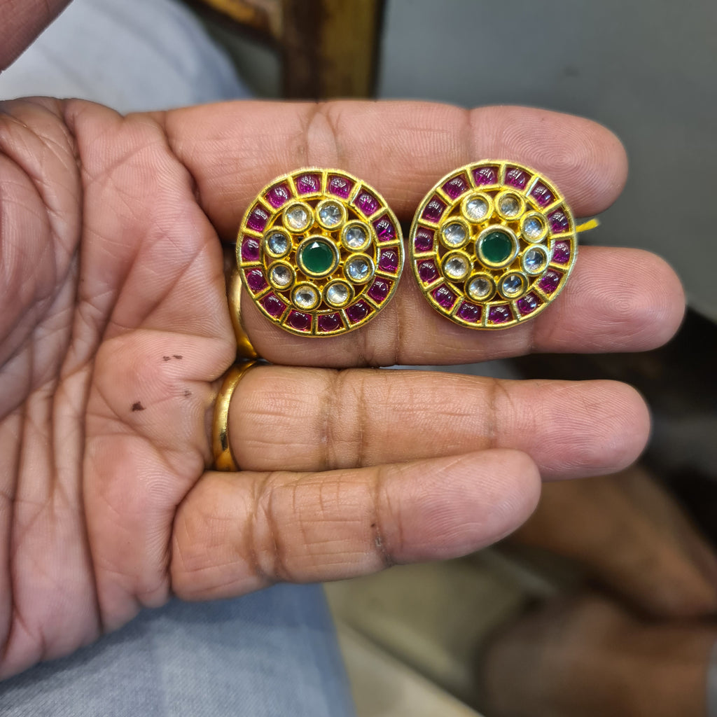 Kempu Kundan Round Stud Earrings | Screw Back | Gold Plated