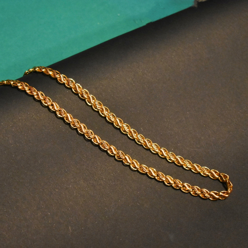 "Dapper Durability: Elevate Your Style with the Asp 24K Gold-Plated 24-Inch Chain for Men"