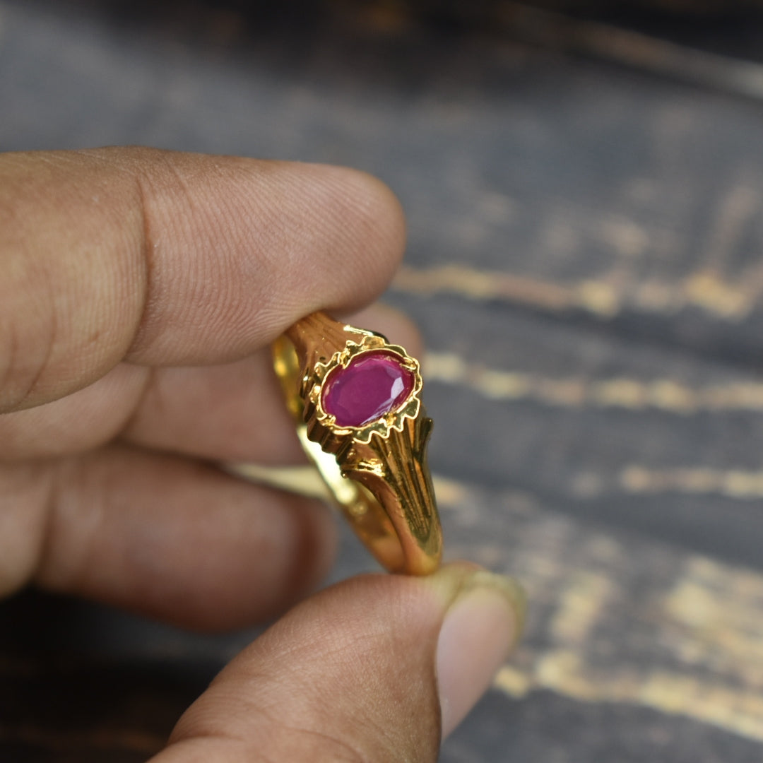 "Gilded Glamour: The Radiant Ruby Stone Ring from Asp Fashion"
