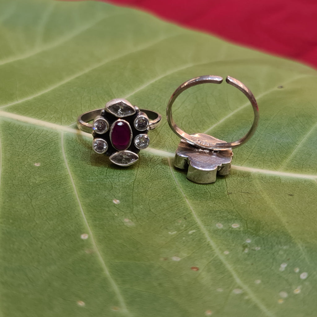 925 Sterling Silver Toe Rings with Ruby & American Diamonds - 6.6g Bichiya