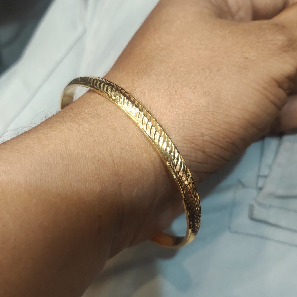 24K Gold Plated Anti-Tarnish Men's Kada for Daily Use