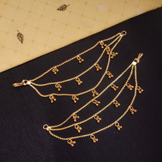 "Luxe Layers: The Captivating Charm of Asp Fashion Jewellery's 3 Layered Maatil/Ear Chain"