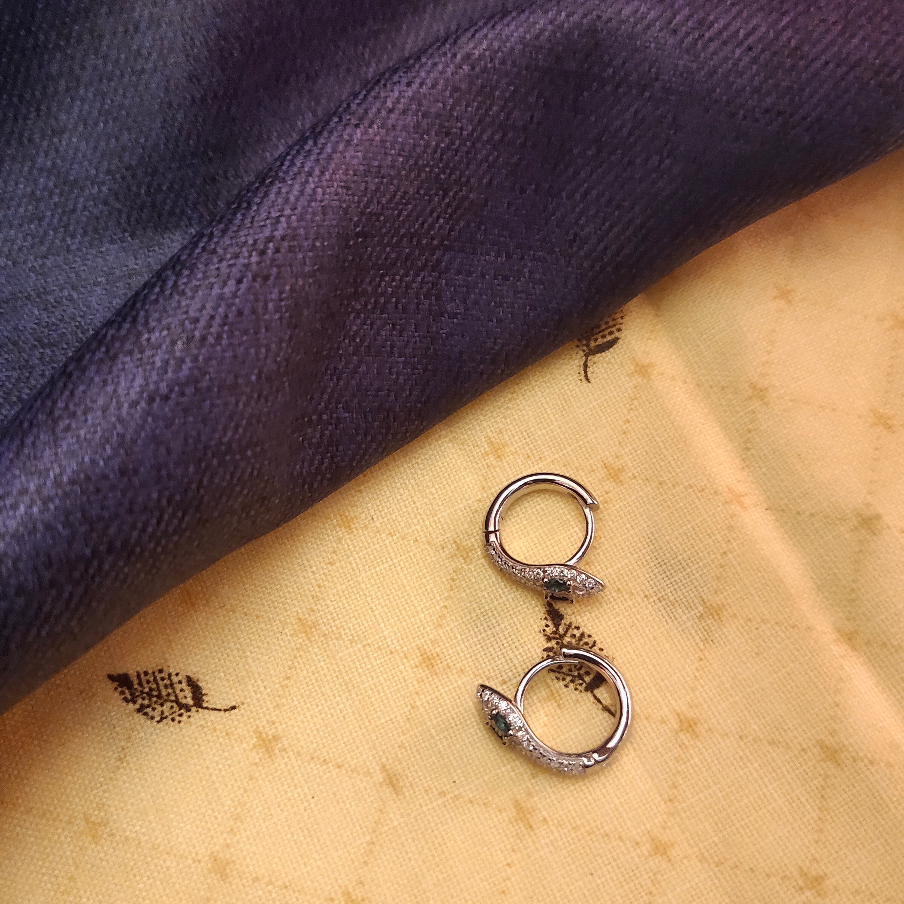 Trendy Sterling Silver Snake Hoop Earrings - Modern Design