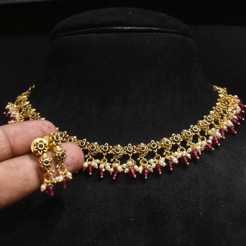 Antique Simple Necklace Set - Pink Beads with Pearl Hangings