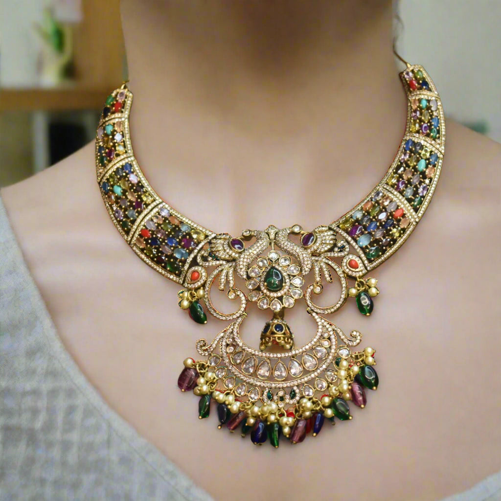 Asp Victorian Coral Necklace Set