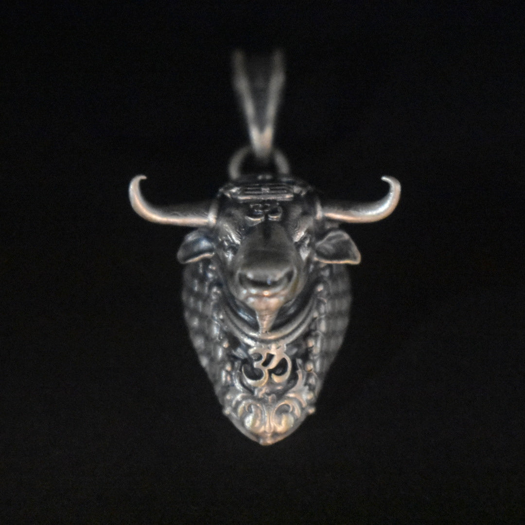 925 Sterling Silver Hindu Idol Lord Shiva Nandi Maharaj Pendant