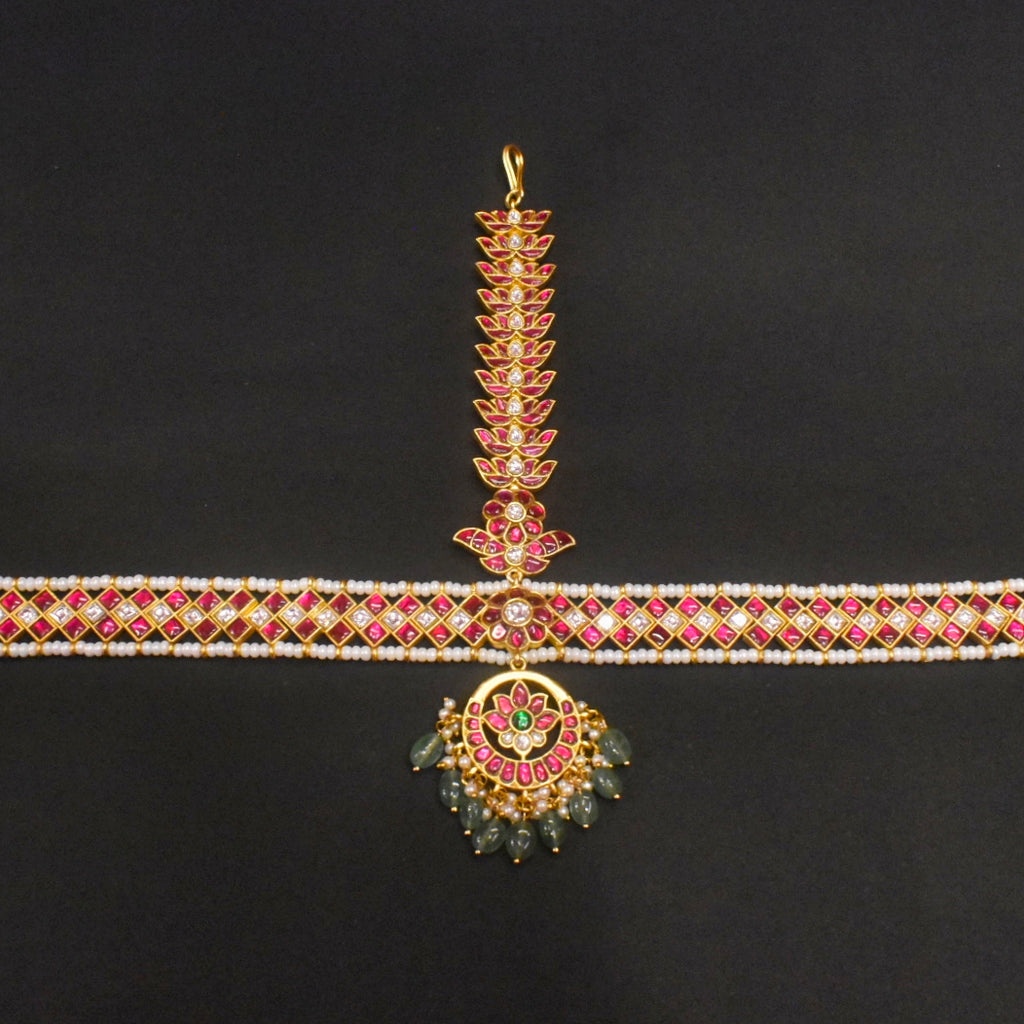 Exquisite Jadau Kundan Mathapatti - Traditional Indian Bridal Jewelry