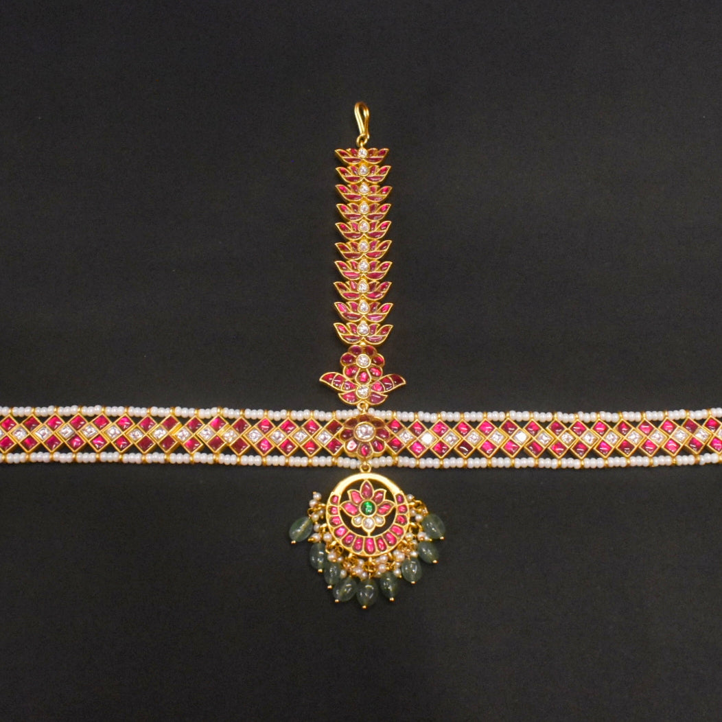Exquisite Jadau Kundan Mathapatti - Traditional Indian Bridal Jewelry