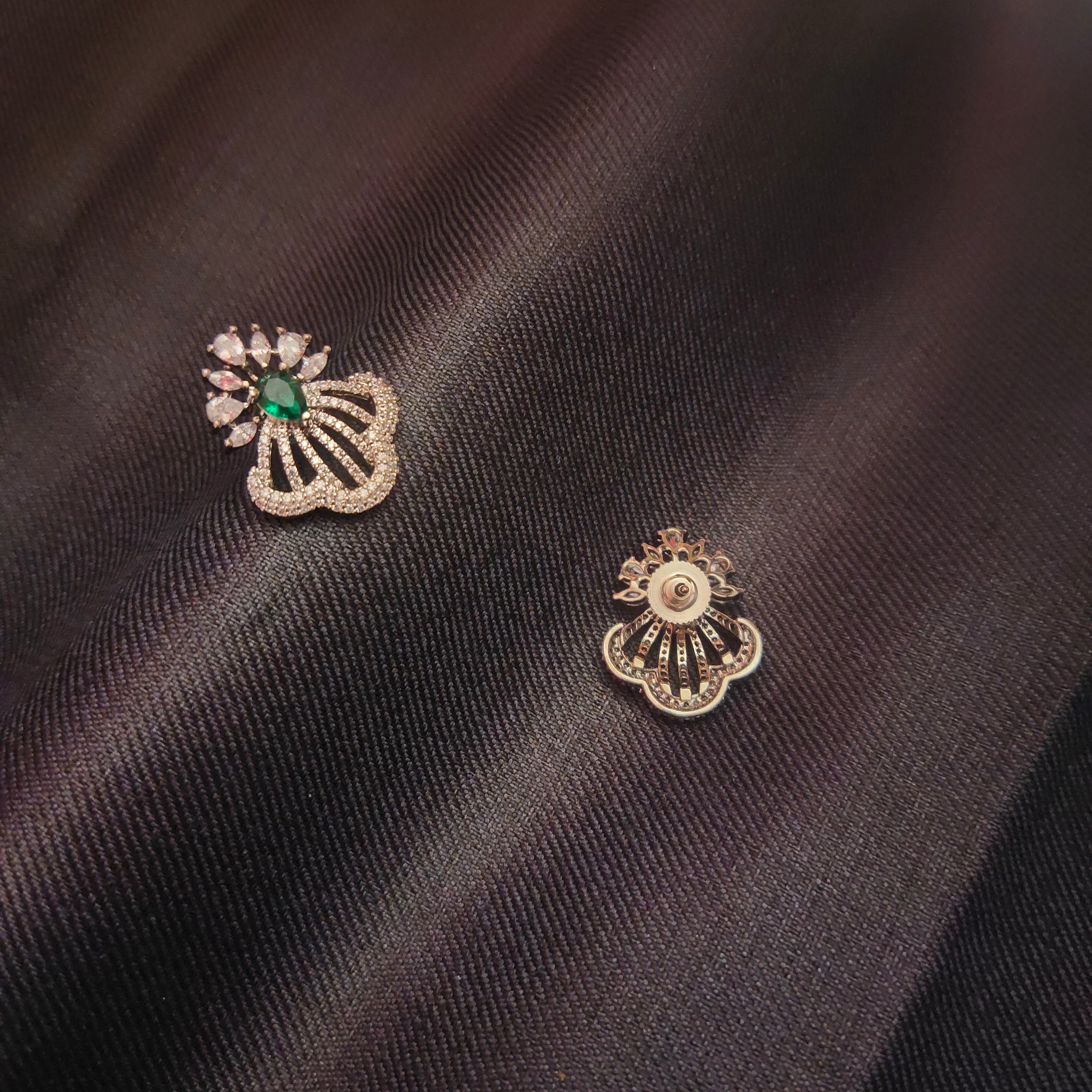 Cute Victorian American Diamond Stud Earrings - Vintage Charm