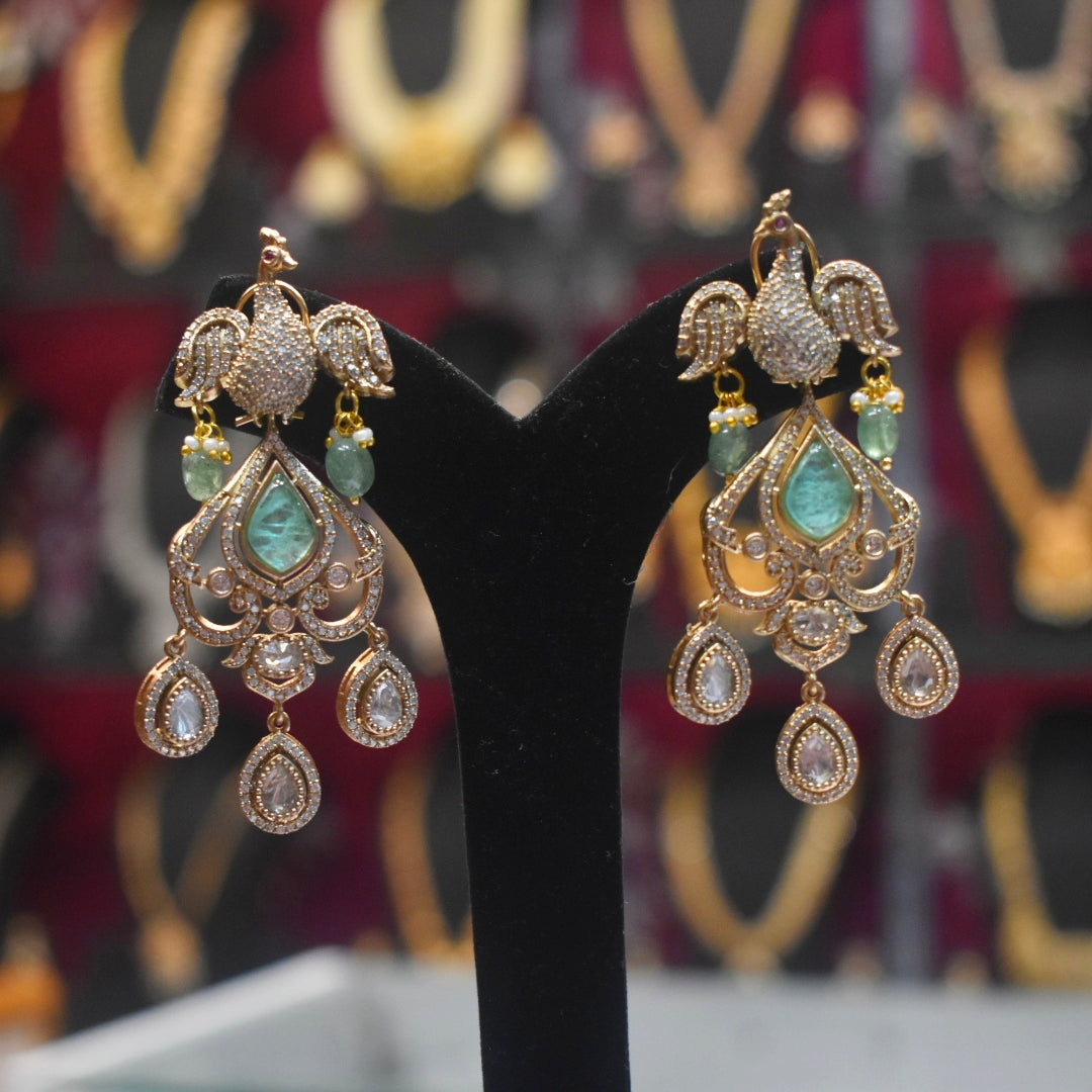 Asp Victorian Green Kundan Double-Layered Necklace