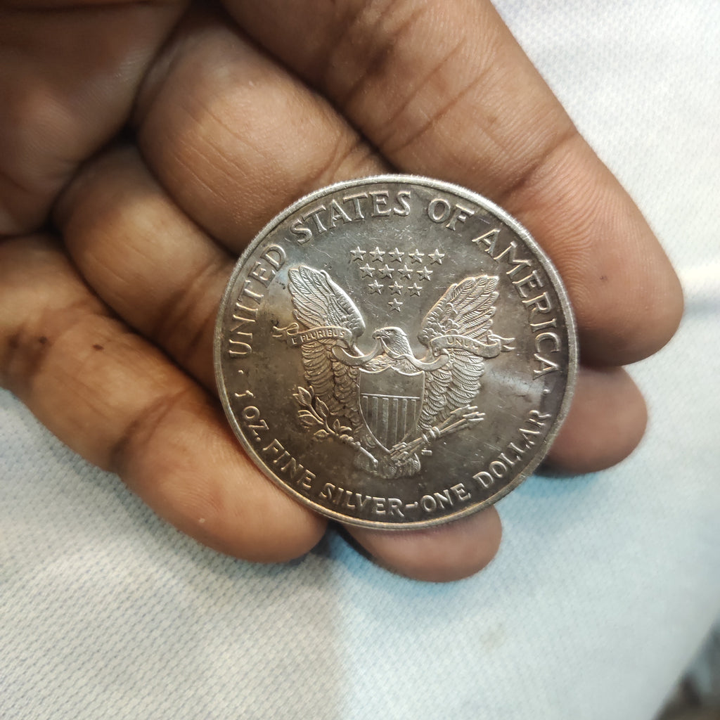 1 oz 999 Silver Walking Liberty Coin