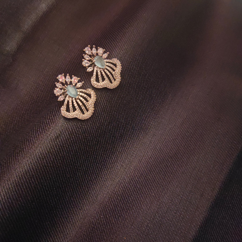 Victorian American Diamond Stud Earrings - Cute Timeless Design