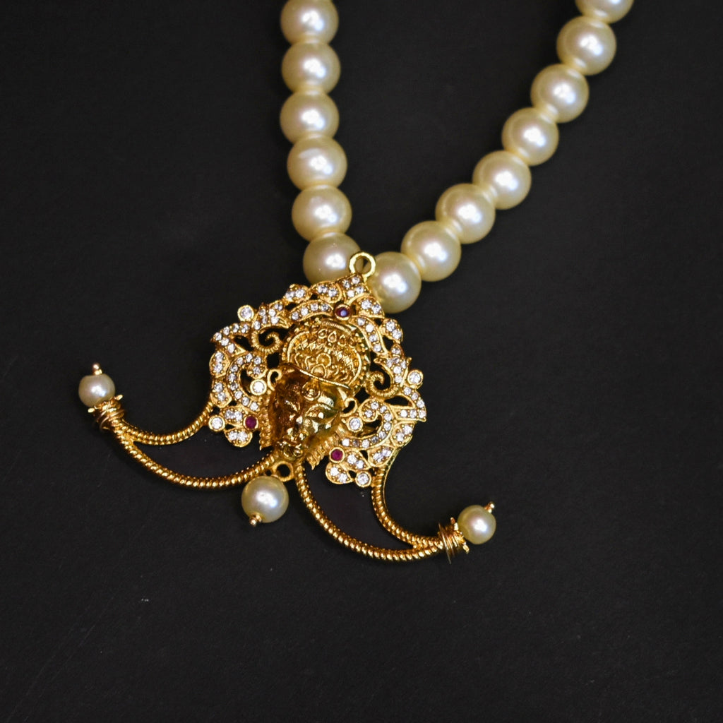 Elegant Puligoru Pendant Mala - Premium Groom Wedding Jewelry with CZ & Pearls