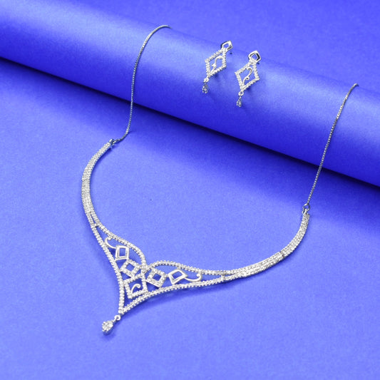 "Dazzling Elegance: 92.5 Silver Zircon Necklace Set for a Timeless Sparkle"