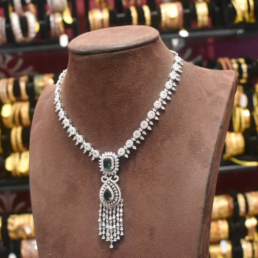 Rhodium Plated Green Emerald Zircon Necklace Set - Western Style