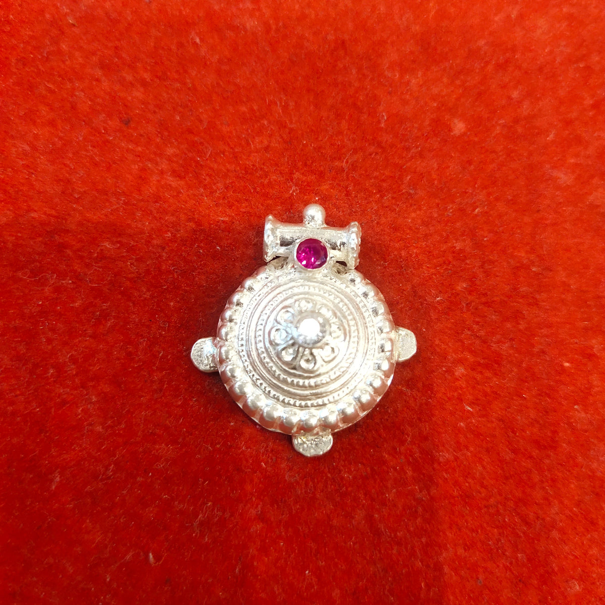 Silver Round Engraved Pustal Mangalsutra Pendant