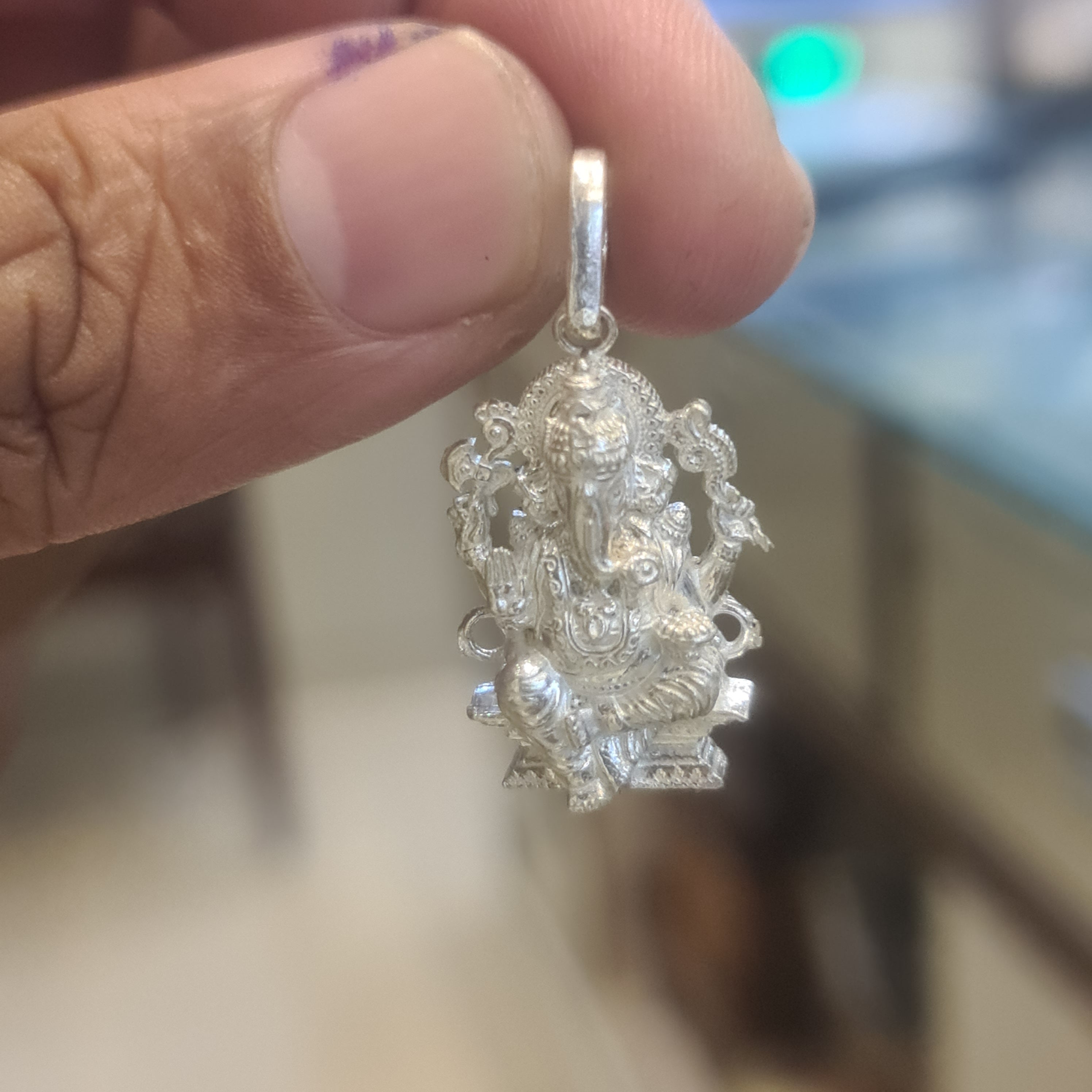 925 Sterling Silver Ganesh Pendant - Lord Ganesha Religious Jewelry