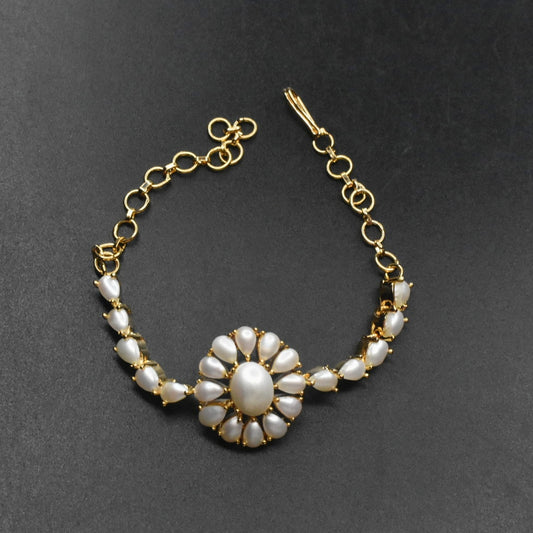 "Glamour in a Strand: The Perfect Pearls Bracelet for Stylish Girls"