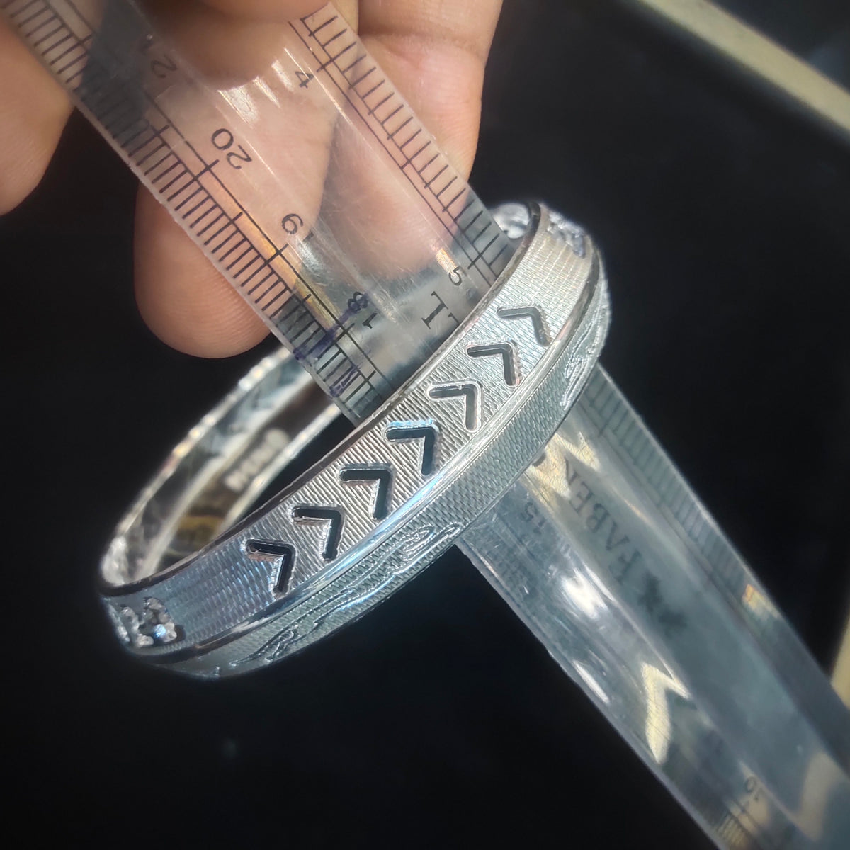 Men's Silver Kada - Har Har Mahadev with Running Jaguar Design