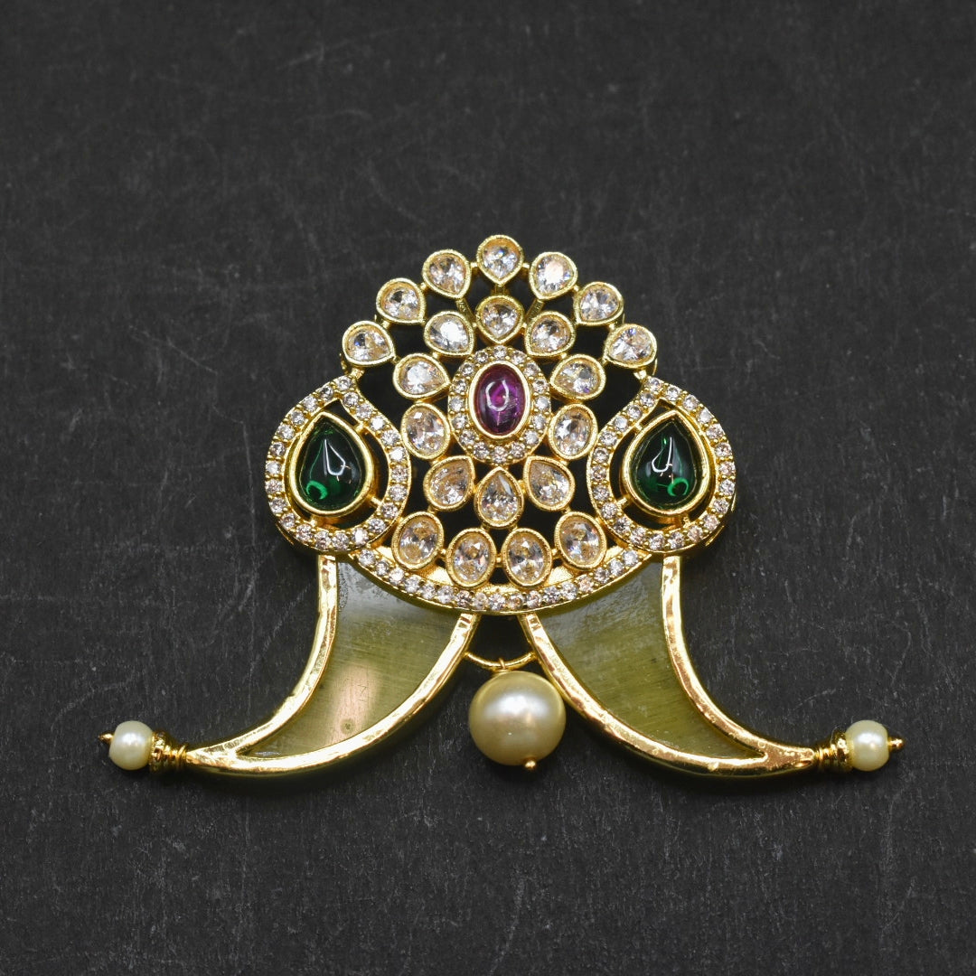 Zircon Puligoru Locket for Men - 24K Gold Plated Tiger Nail