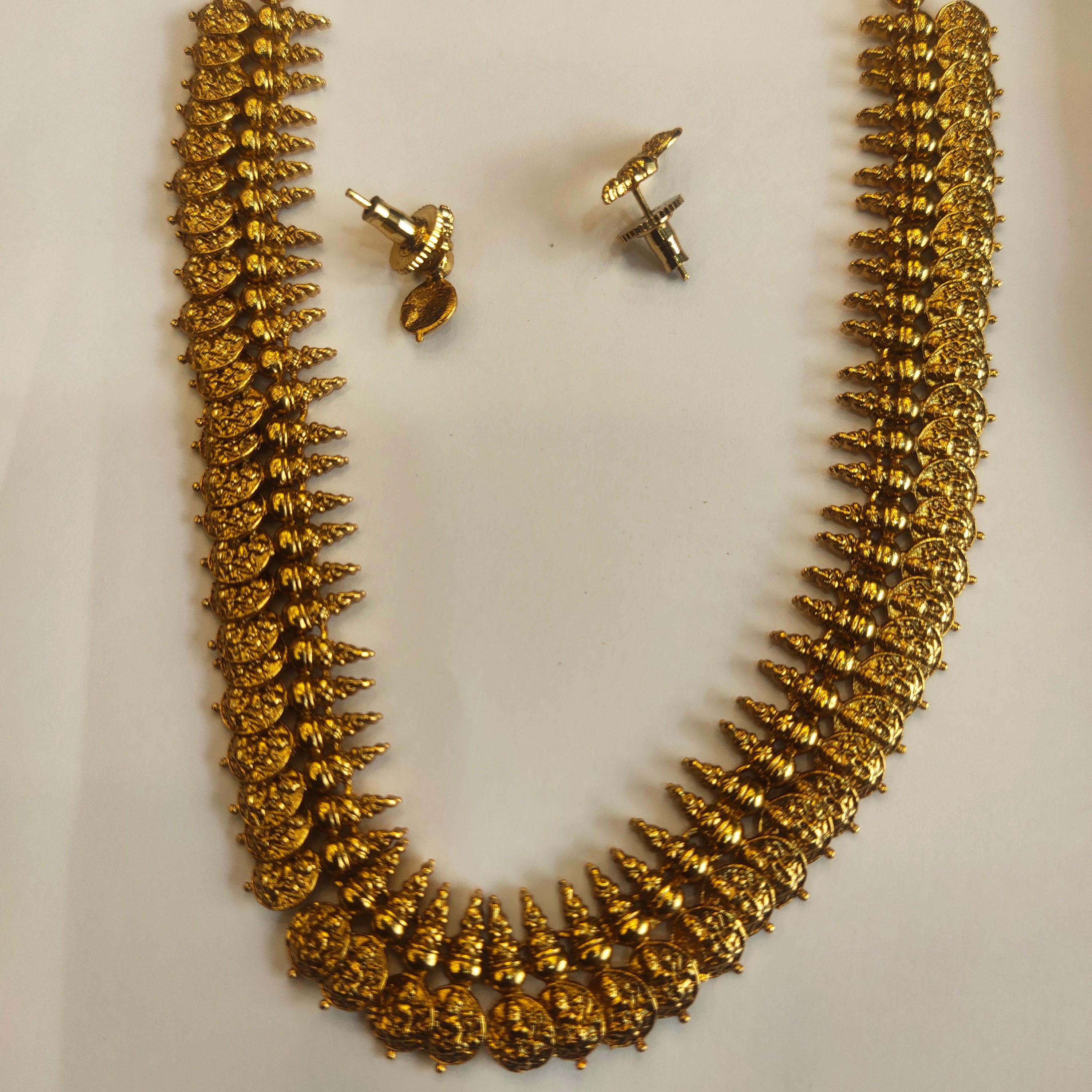 Matte Finish Kasu Necklace - Elegant Gold Plated Kasulaperu Design