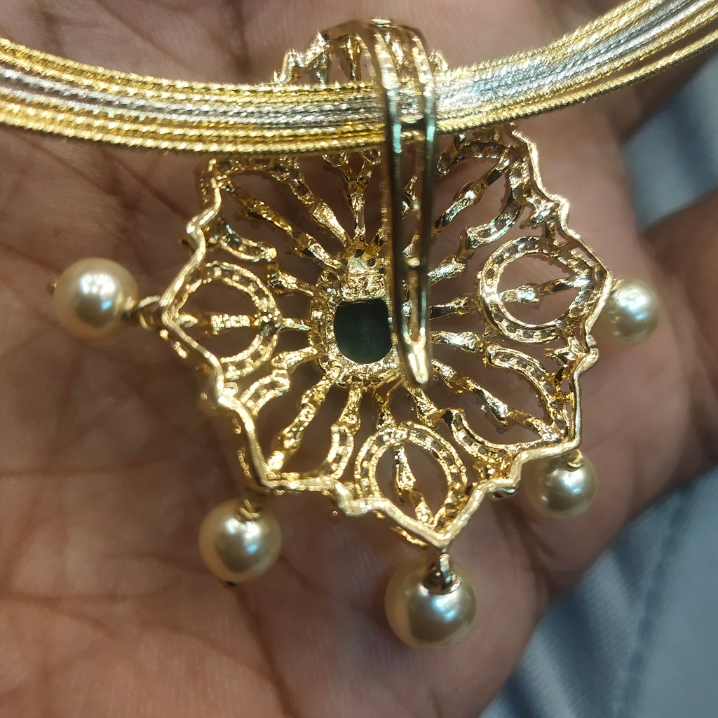 925 Sterling Silver Hallmarked Blossom Kante with Diamond Replica Pendant & Matching Studs