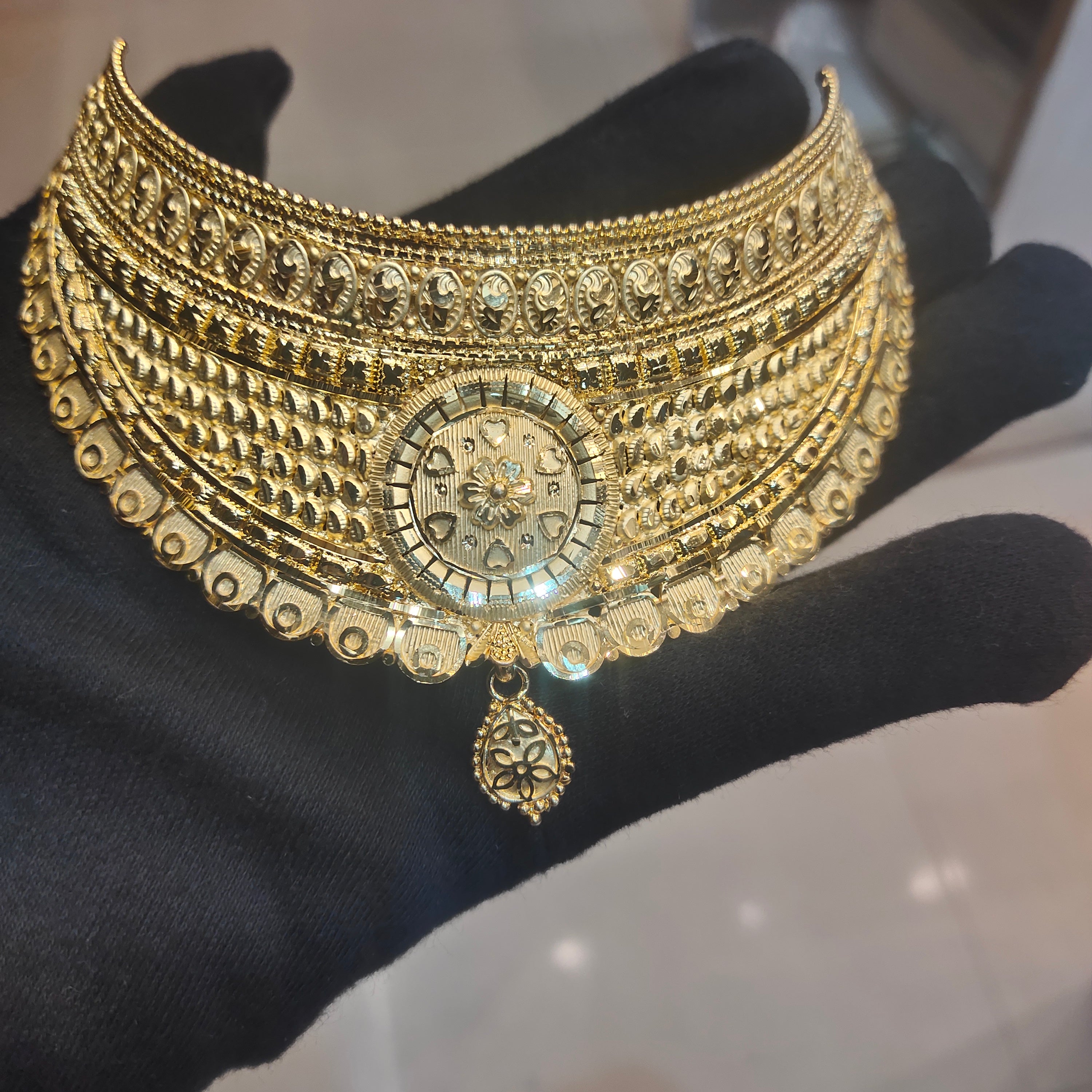 24K Gold Plated Forming Choker - Premium Wedding Jewelry