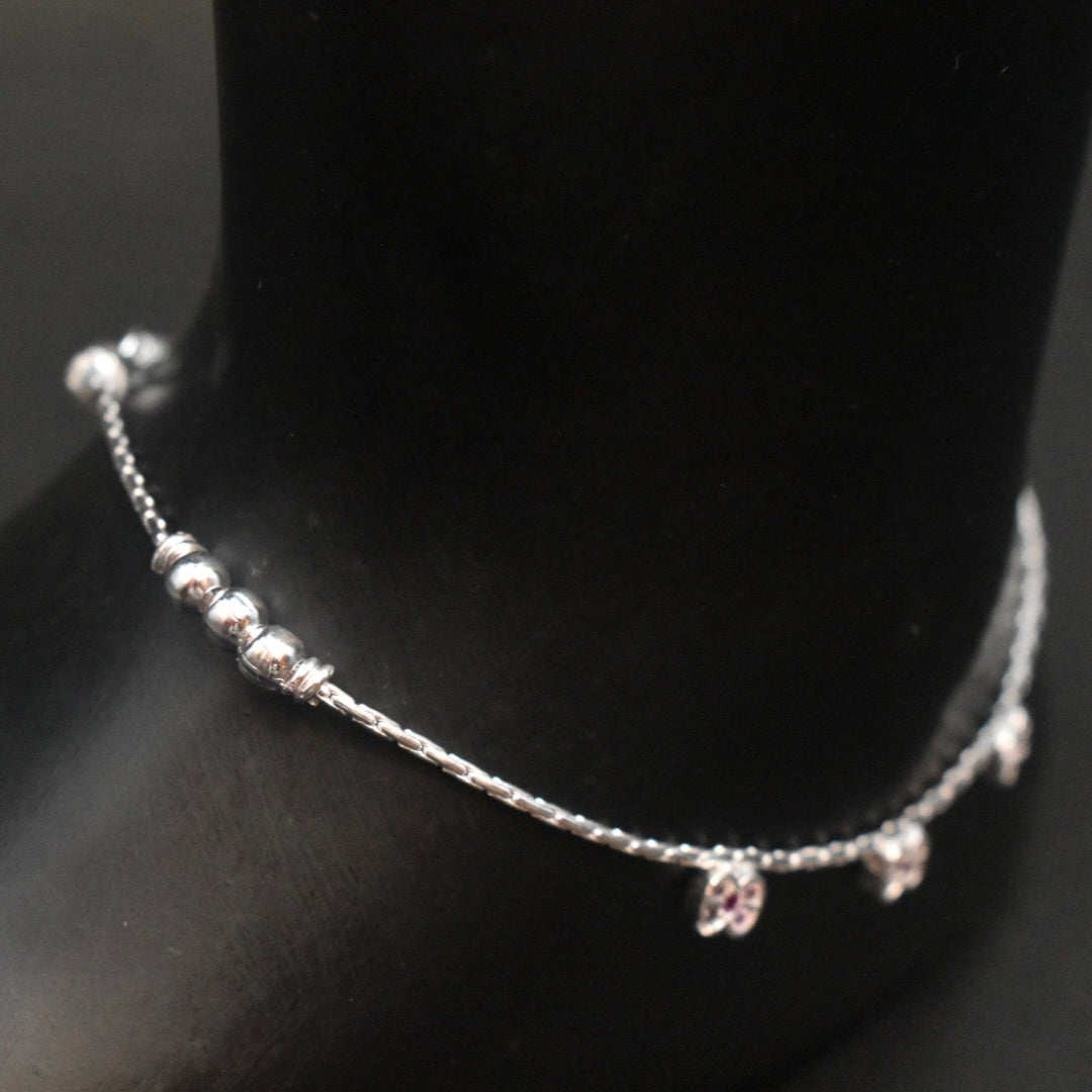 Silver Minimalistic Anklets - Elegant Design