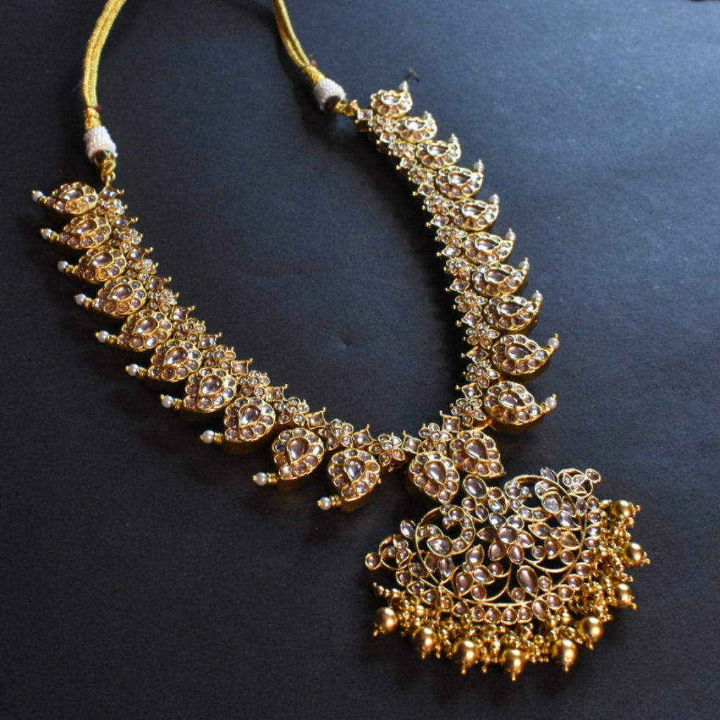 Asp Kundan Mango Haram