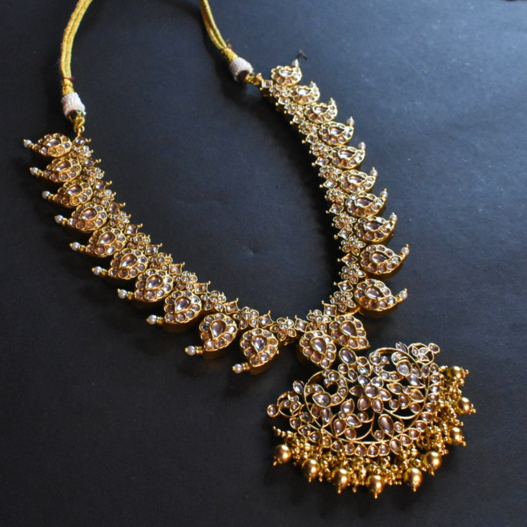 Asp Kundan Mango Haram