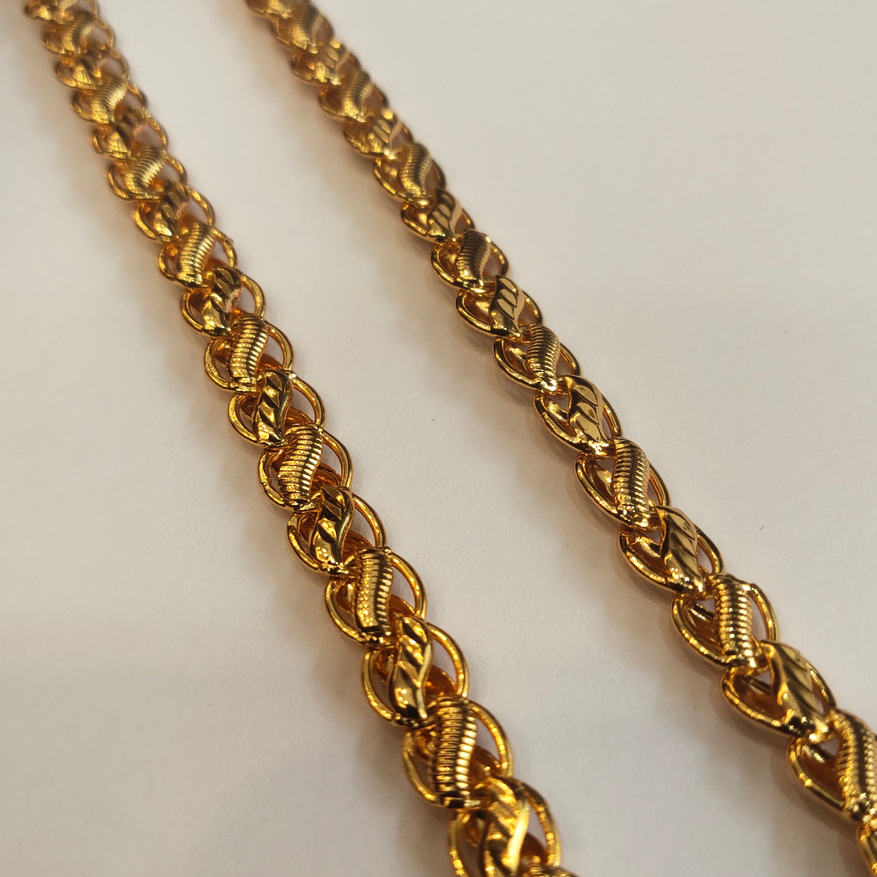 "Dapper Durability: Elevate Your Style with the Asp 24K Gold-Plated 24-Inch Chain for Men"