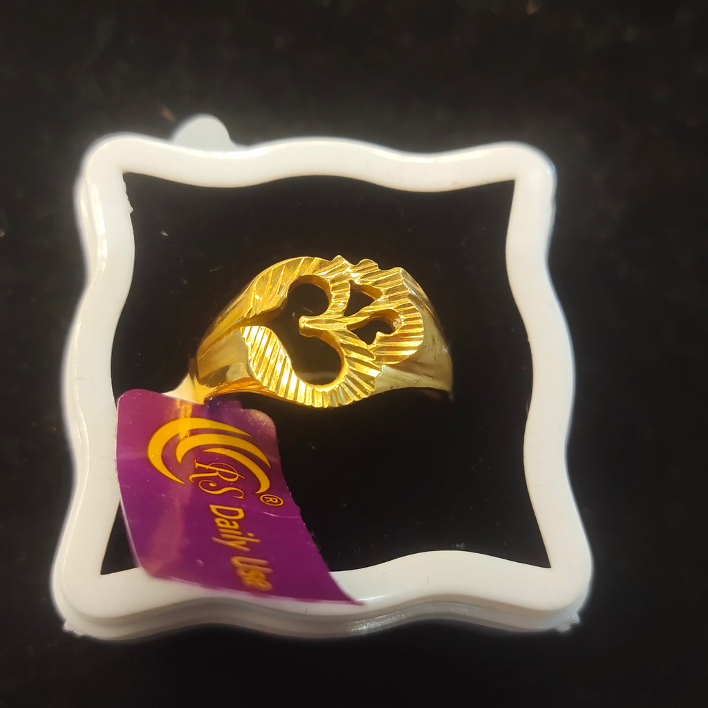 Gold Bold Om Ring with Sun-Ray Engraving for Men