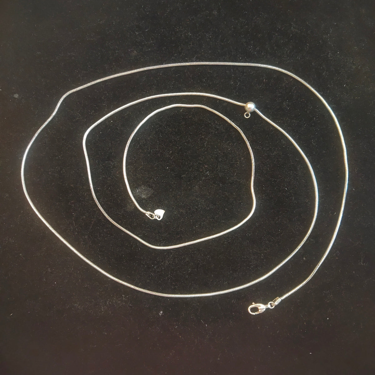 925 Sterling Silver Snake Belly Chain – 42 Inch with Heart Charm