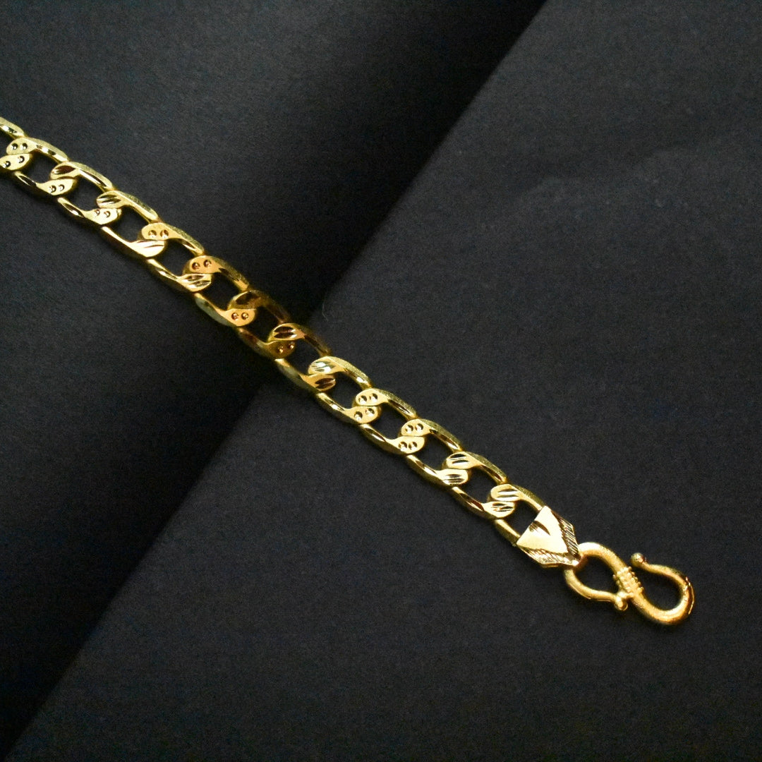 "Gleaming Style: Unveiling the Luxurious Asp 24K Gold-Plated Bracelet for Men"