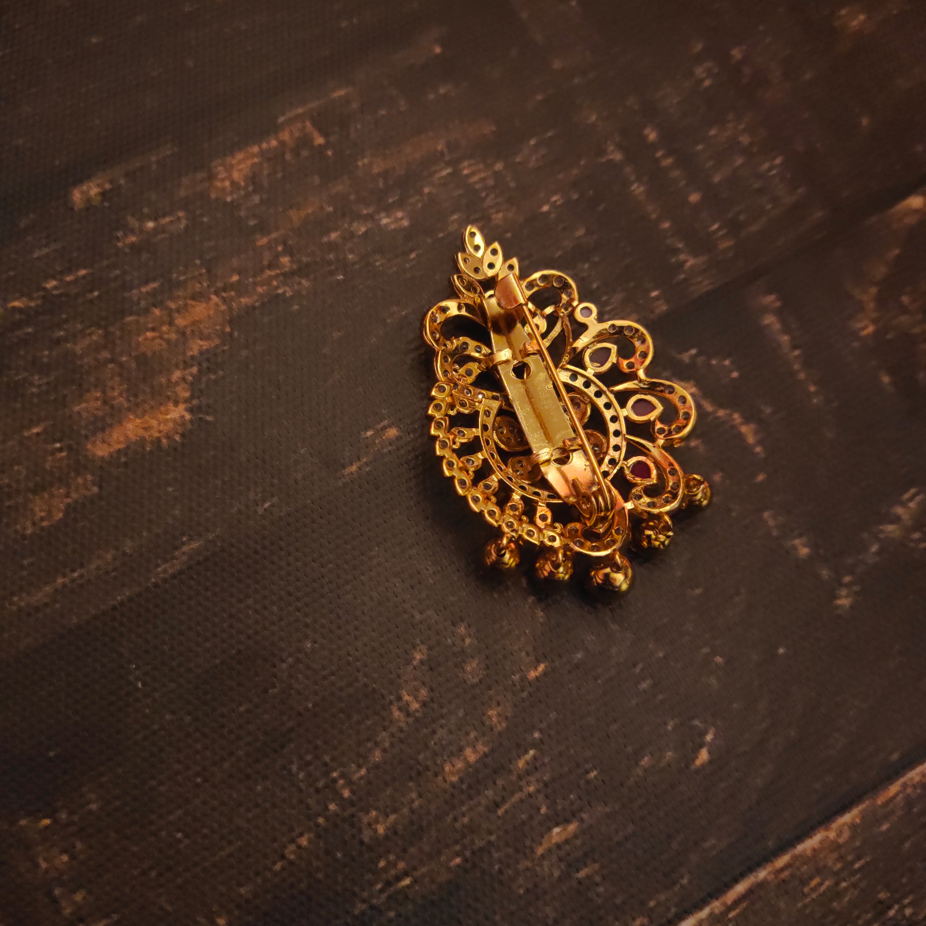 Fashionable Antique Saree Pin - Vintage Indian Brooch | Asp Fashion