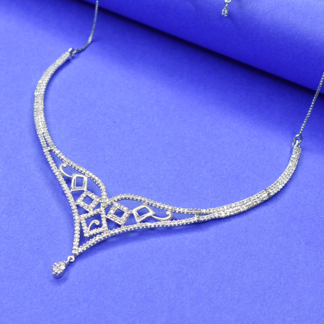 "Dazzling Elegance: 92.5 Silver Zircon Necklace Set for a Timeless Sparkle"