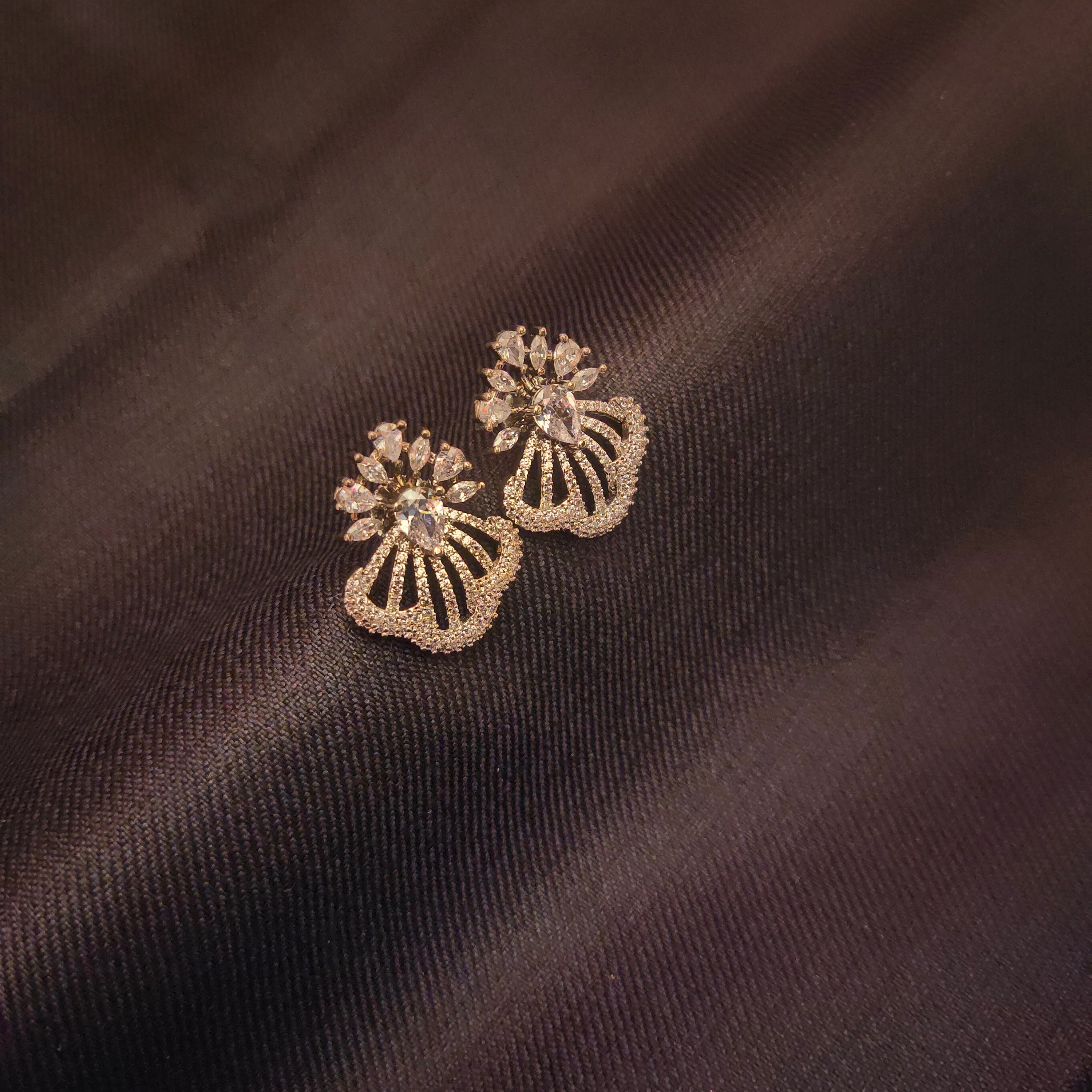 Charming Victorian American Diamond Stud Earrings - Cute Vintage Style