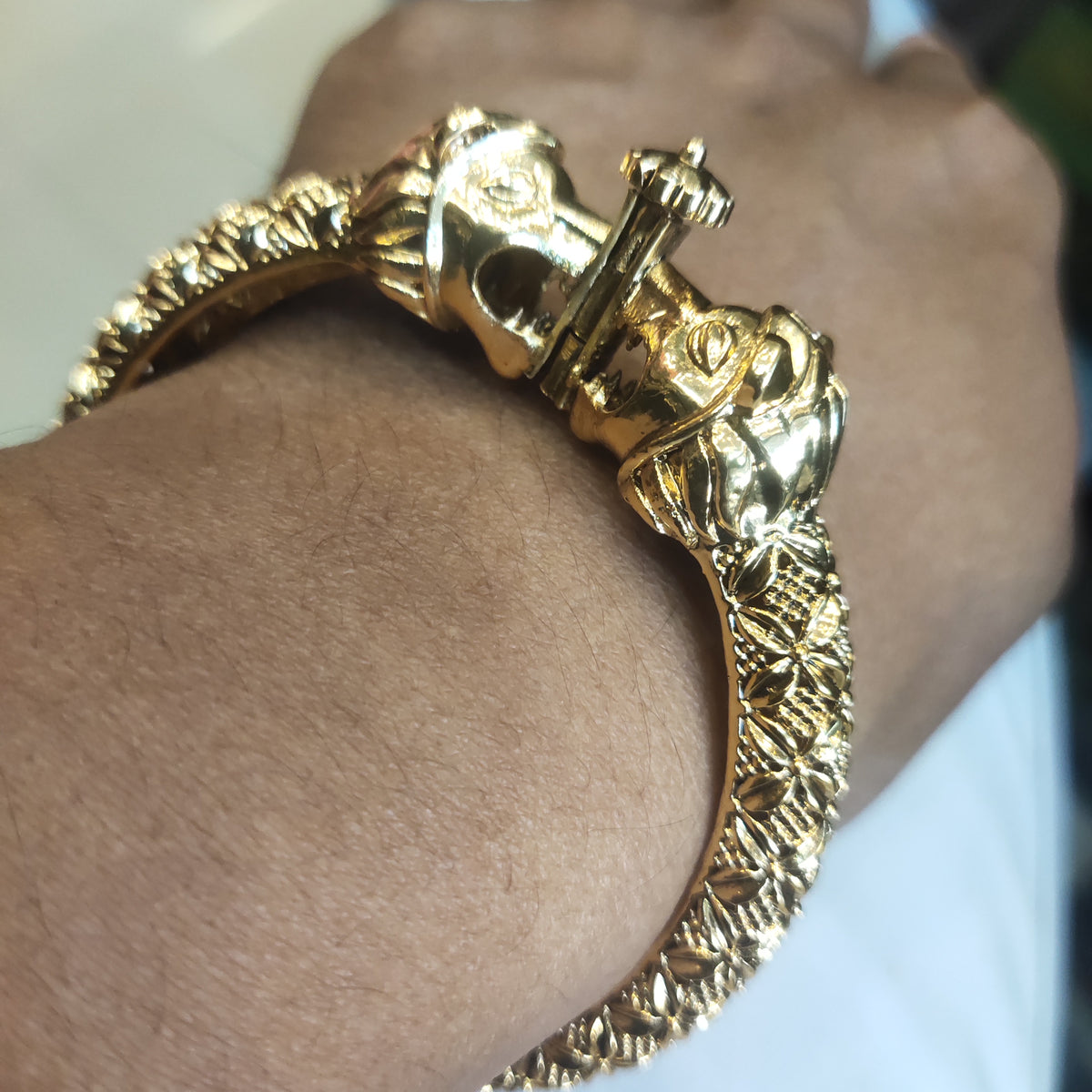 Openable Antique Roaring Simha Kada for Men - 24K Gold Plated