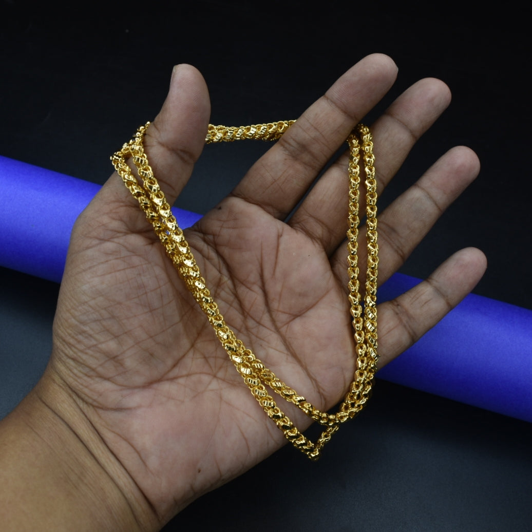 "Shine Bright: Elevate Your Style with Asp Fashion's 24k Gold-Plated Chains"