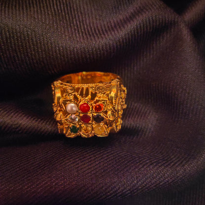 "Noble Elegance: The Asp Silver Nagas Men's Navaratna Ring 40650959"