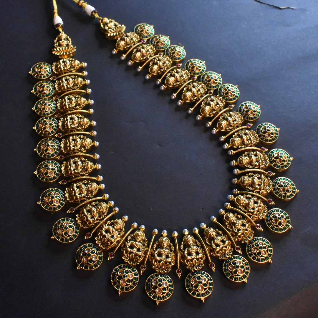Asp Antique Bottu Mala