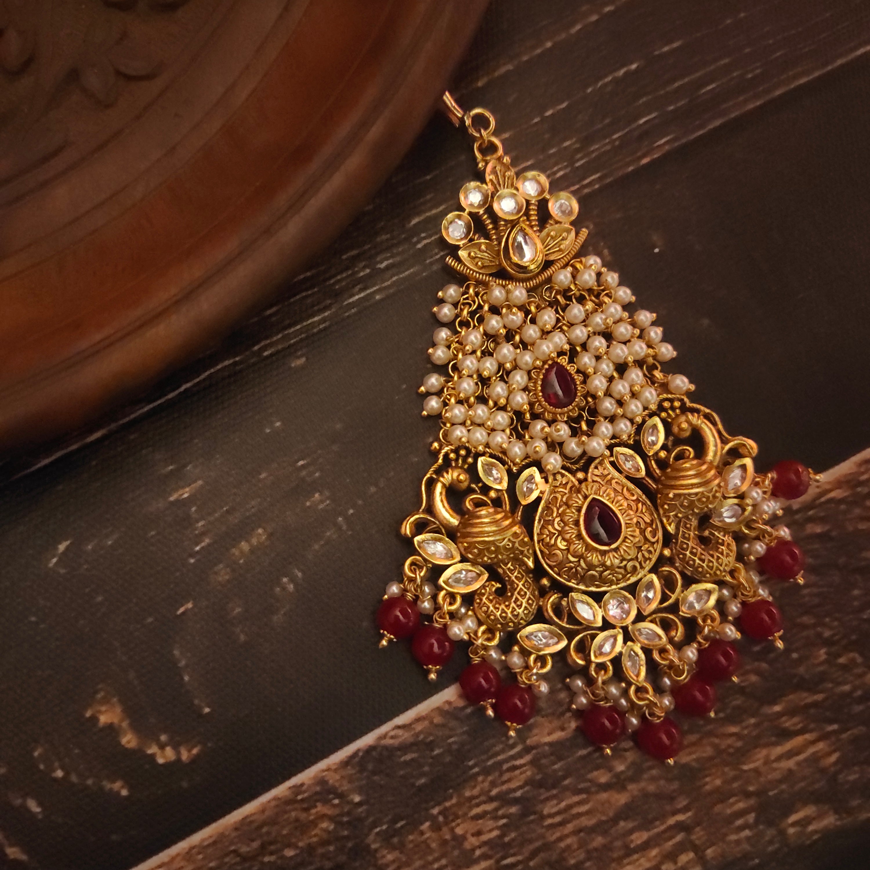 Elegant Kundan Jhoomer - Traditional Side Maang Tikka for Bridal & Special Occasions