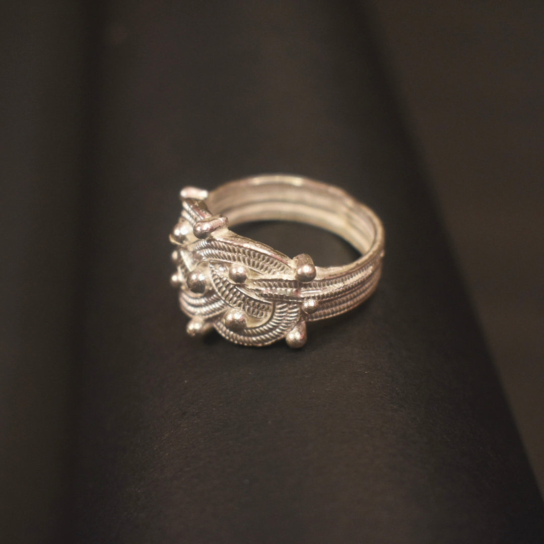 Silver Pure Pavitra Ring - Sacred Hindu Mothiram for Spiritual Purity
