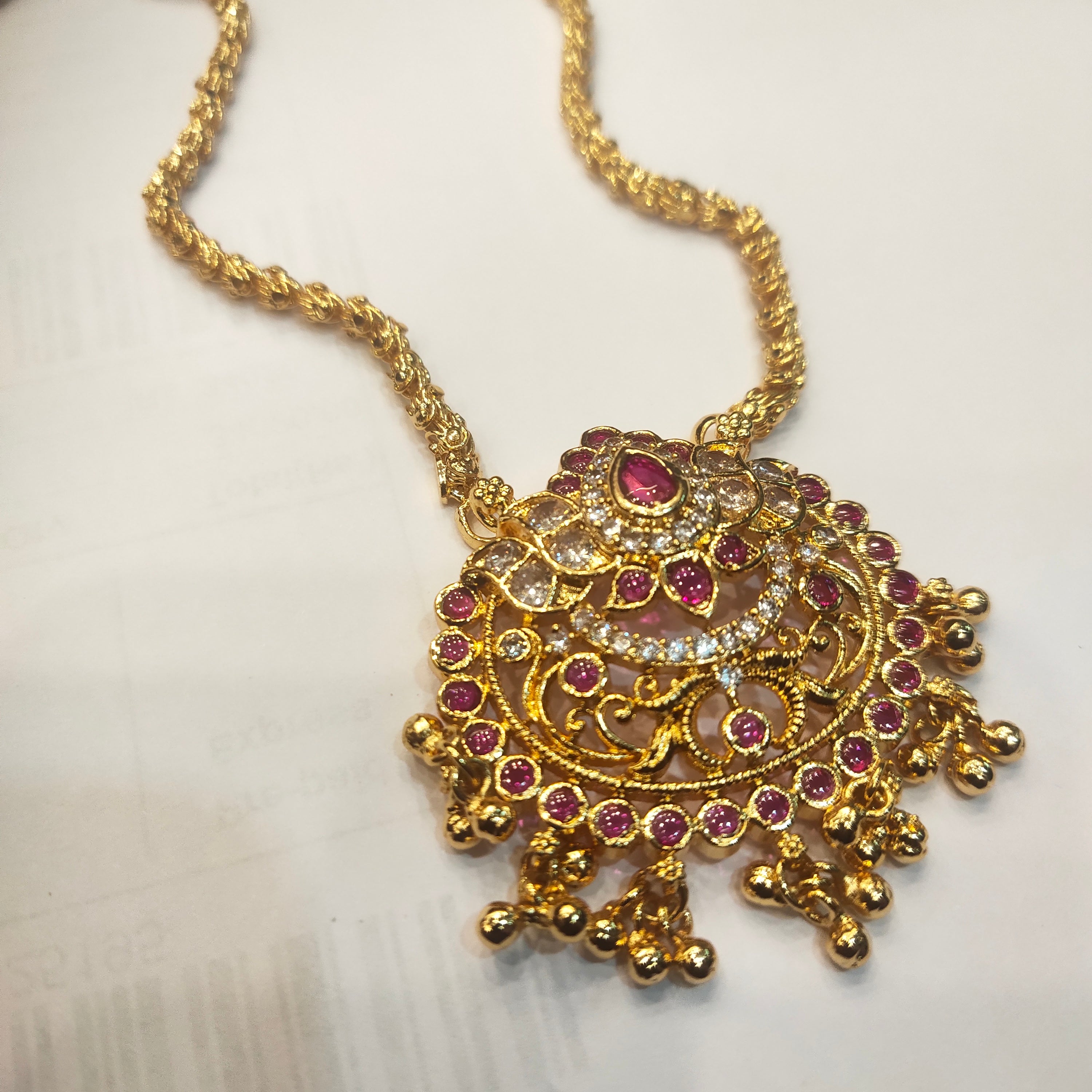 Asp 24 Karat Gold Plated Kemp Pendant With a 24-Inch Long Chandramukhi Chain