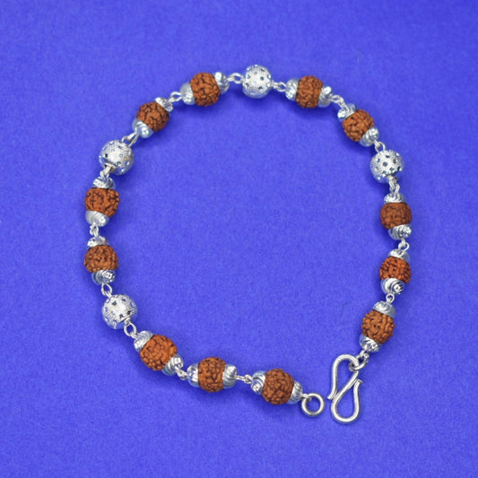 "Embrace Spiritual Strength: 92.5 Silver Rudraksha Bracelet - A Sacred Companion for Mindfulness"