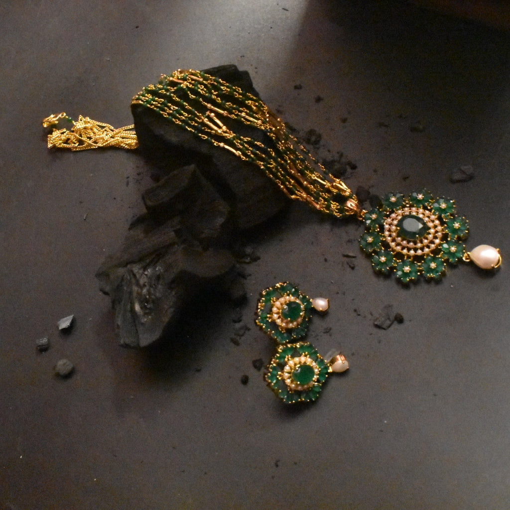 Exquisite Pearl & Gem Jewelry Set