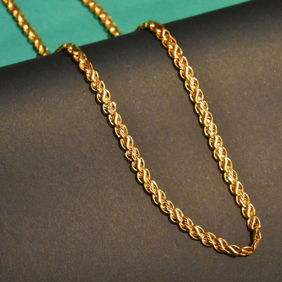 "Dapper Durability: Elevate Your Style with the Asp 24K Gold-Plated 24-Inch Chain for Men"