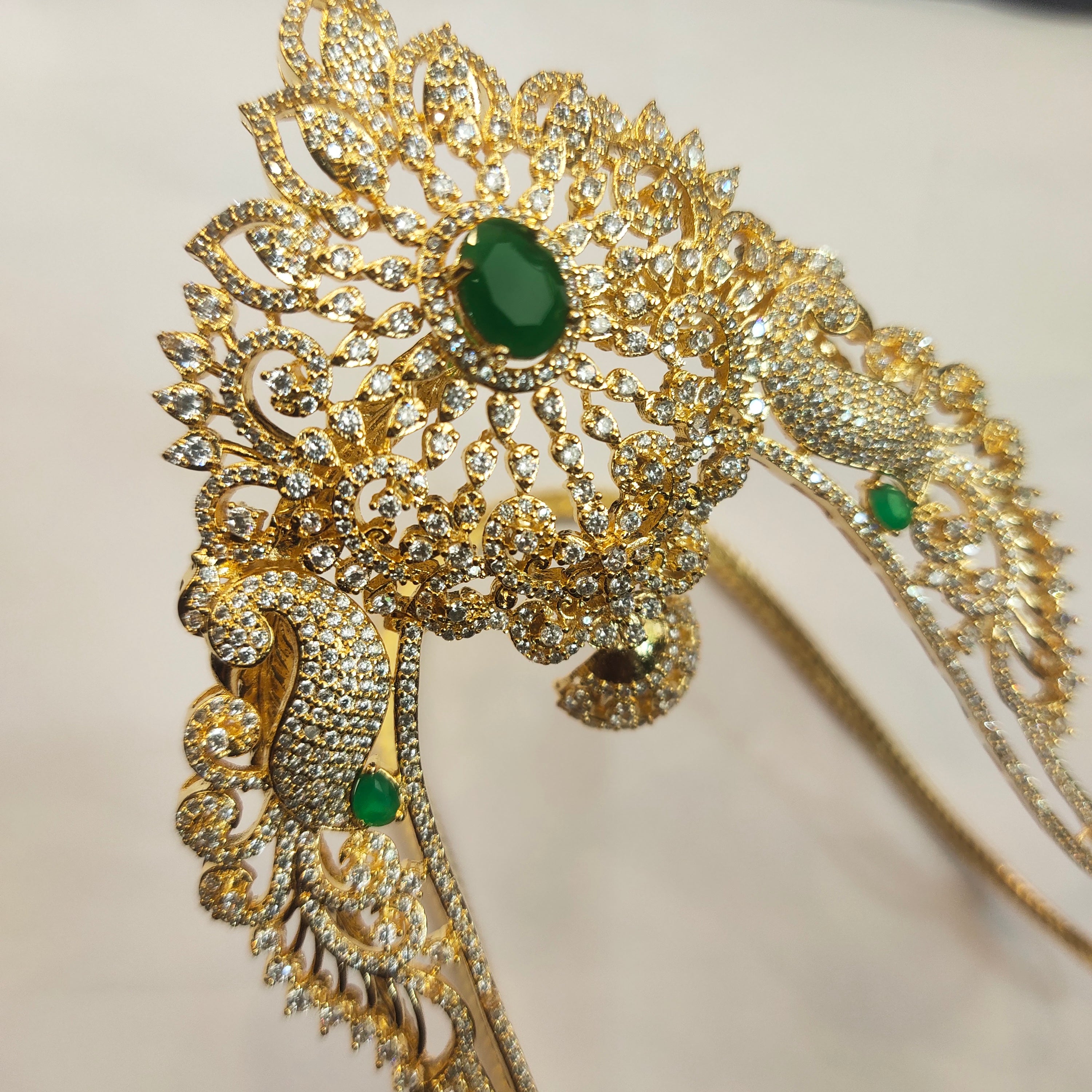 Asp Gold Plated Cz Arm Vanki